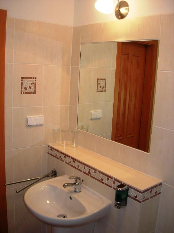 Penzion Ve Skale Loket Quarto foto