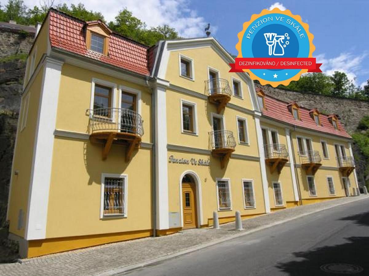 Penzion Ve Skale Loket Exterior foto