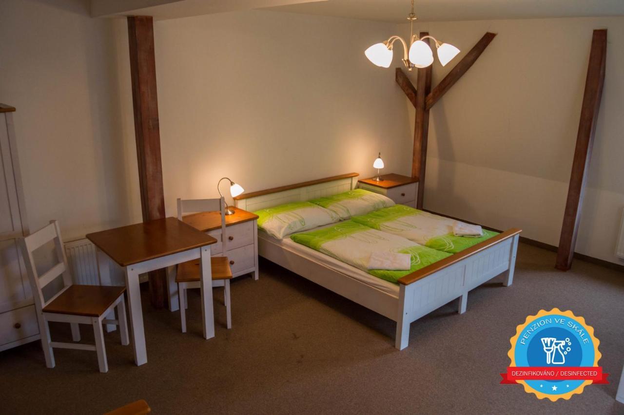 Penzion Ve Skale Loket Exterior foto